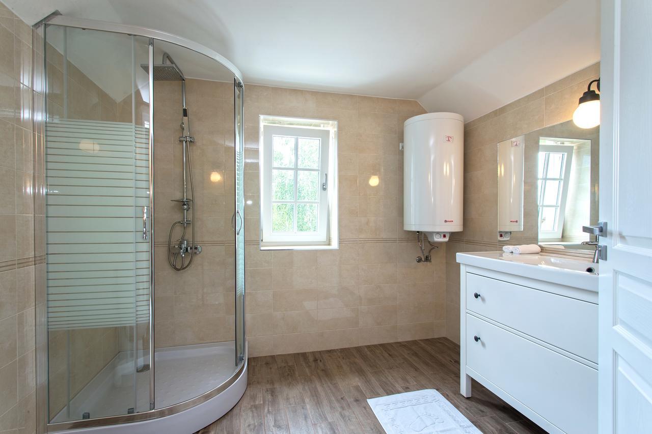 Green Hill Guest House Берковица Экстерьер фото